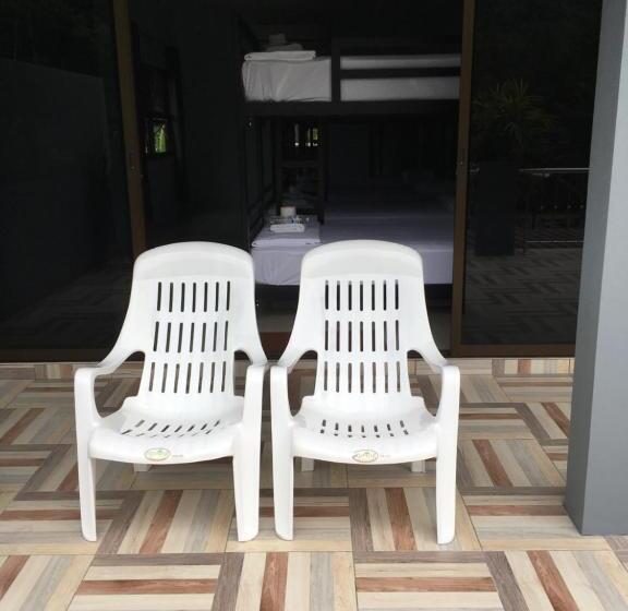 Khaosok Secret Hostel