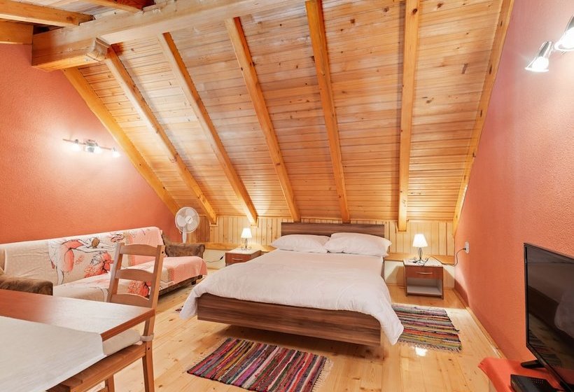 Lavish Apartment In Polaca With Swimming Pool