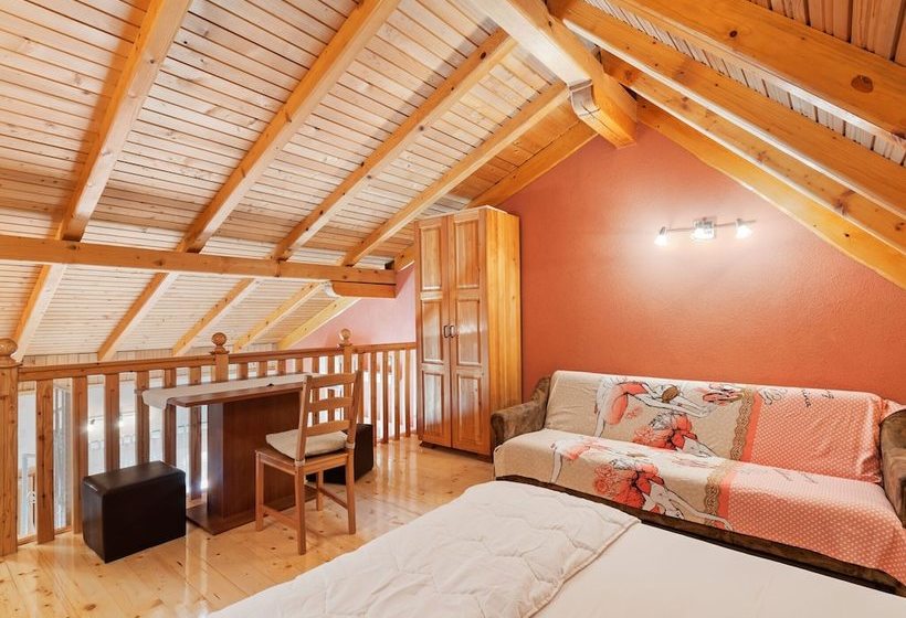 Lavish Apartment In Polaca With Swimming Pool