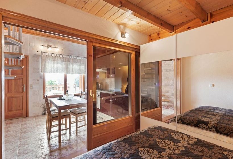 Lavish Apartment In Polaca With Swimming Pool