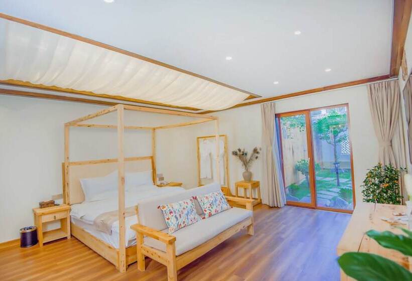 Loving Clouds Family Inn