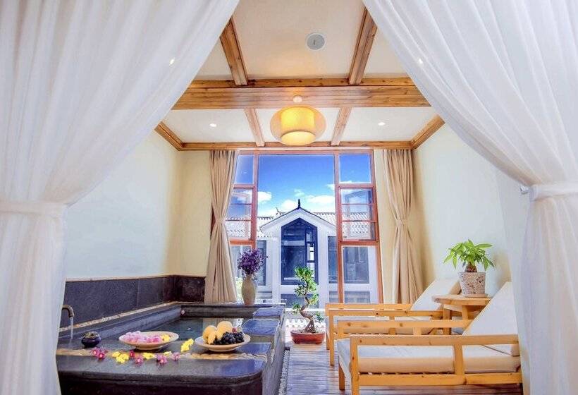 Loving Clouds Family Inn