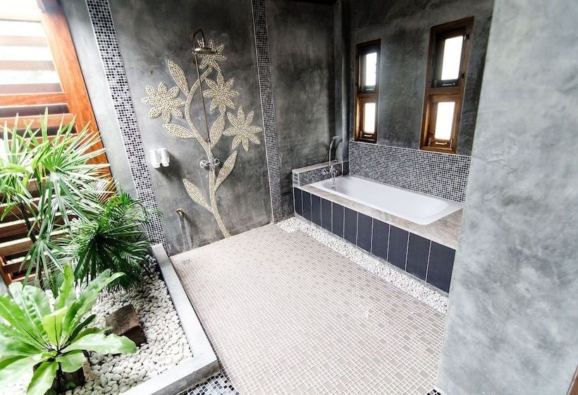 Maikaew Damnoen Resort