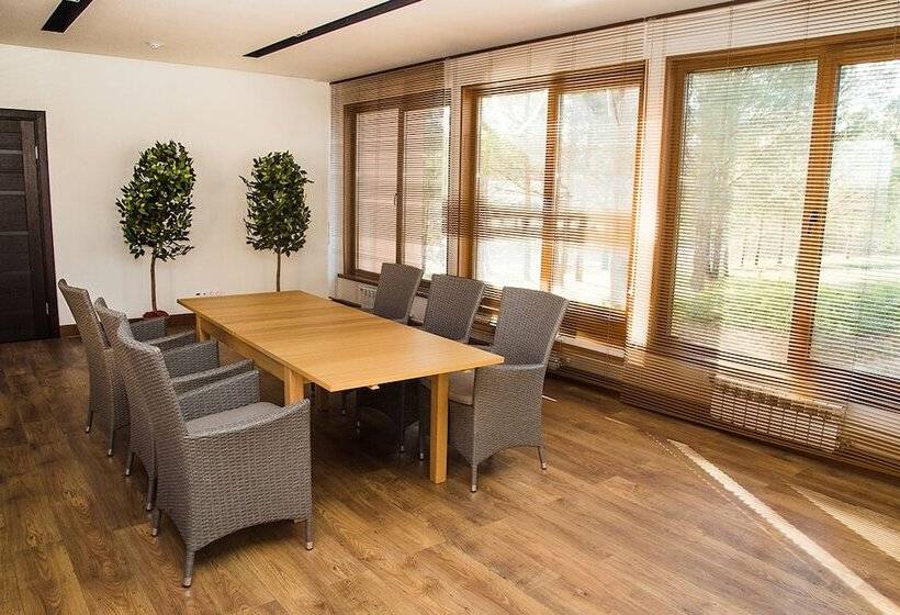 Park Hotel Dobrograd