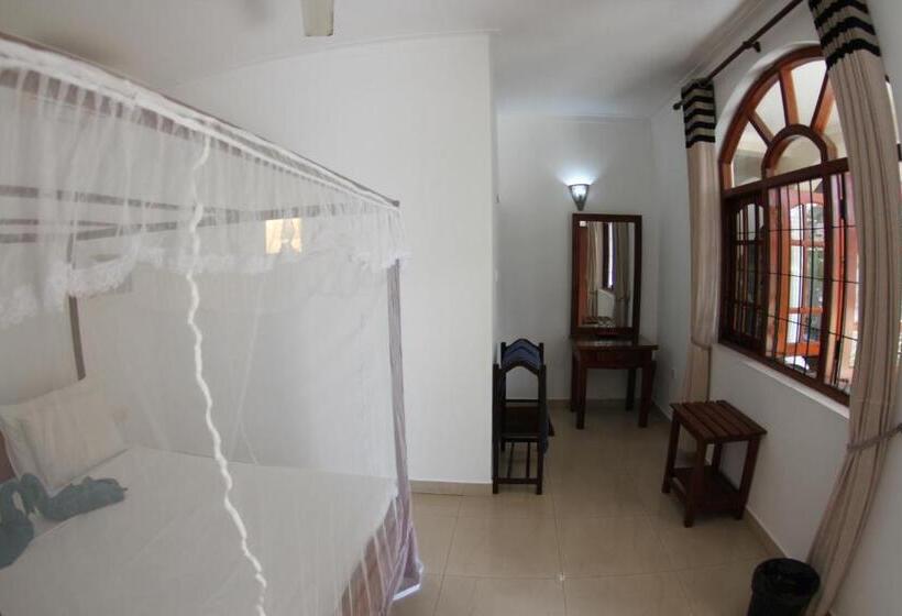 펜션 Angel Inn Guest House