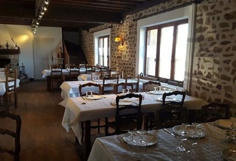 펜션 Auberge Au Saint Georges Du Mazet