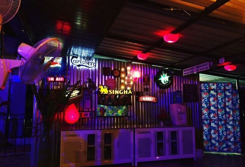 Пансион Baan Phor Bang Kon Tee