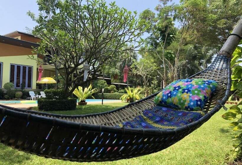 Пансион Baan Phor Bang Kon Tee