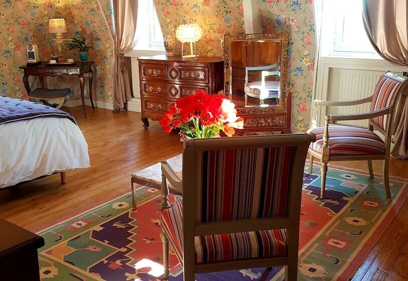 Пансион Chateau De Hieville