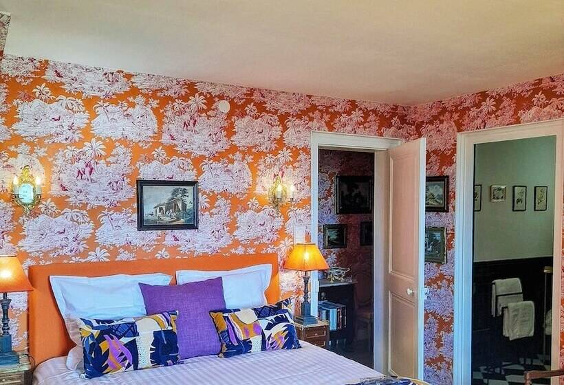 Пансион Chateau De Hieville