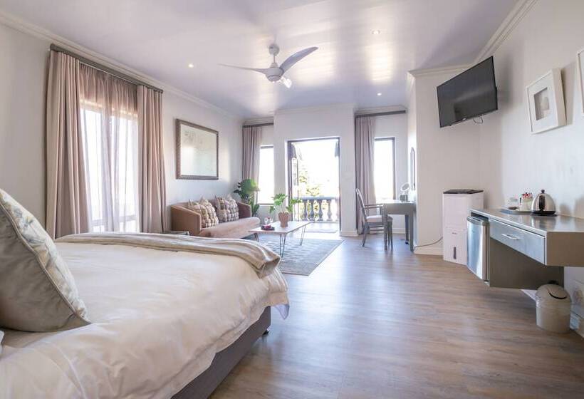 بنسيون Chateau De Marine Boutique Hotel & Wellness