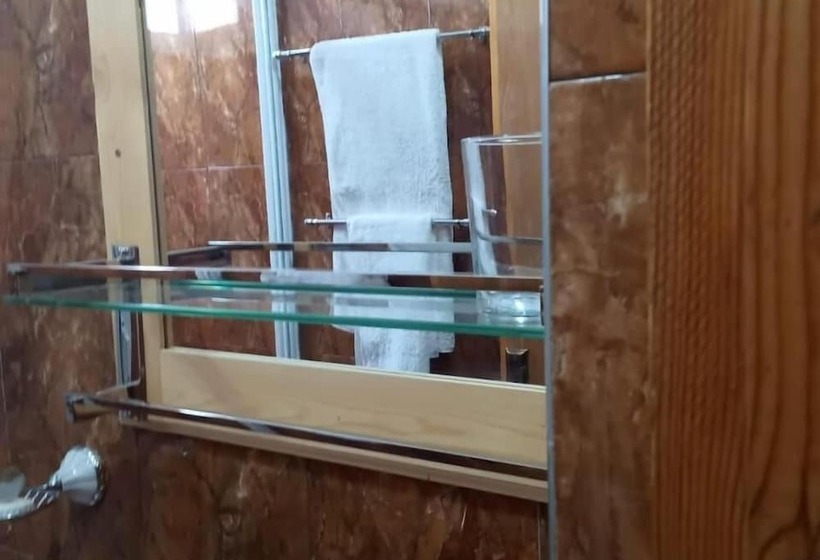 پانسیون Gite Du Barrage