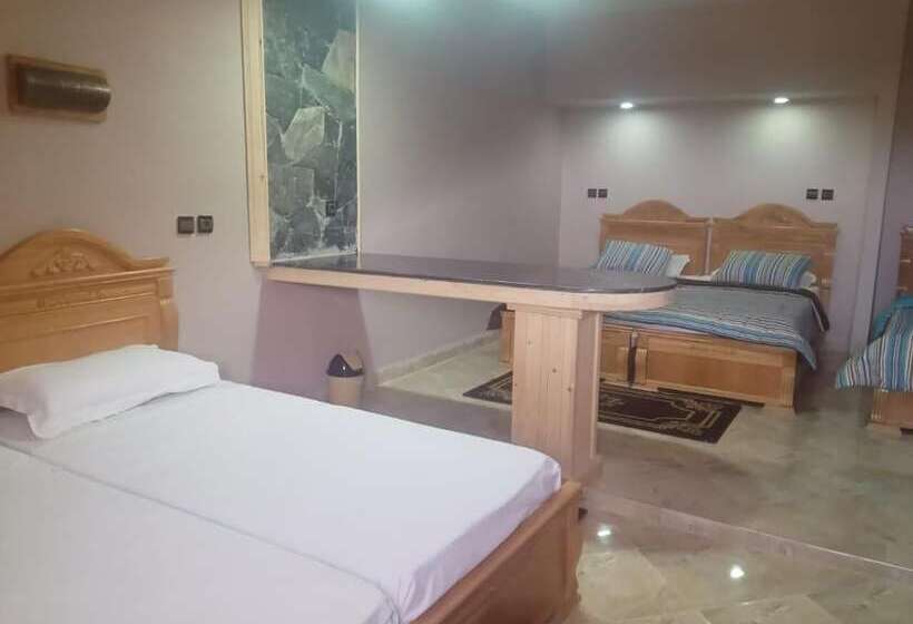 پانسیون Gite Du Barrage