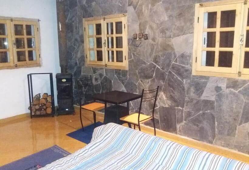 پانسیون Gite Du Barrage