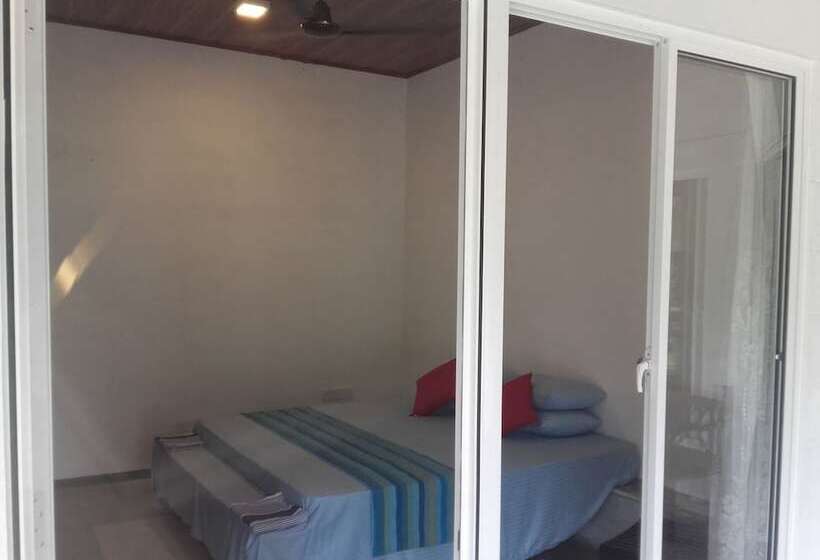 פנסיון Graten Tea Garden Holiday Bungalow