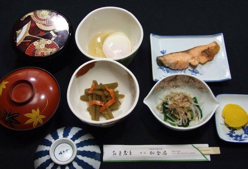 بنسيون Hanesawa Onsen Katoya Ryokan