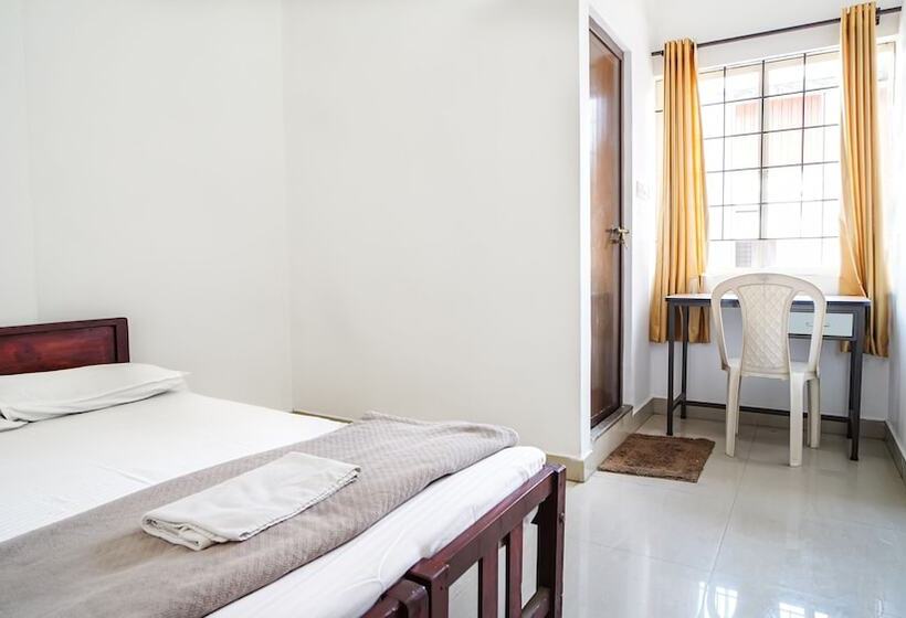 بنسيون Kay Kay Residency