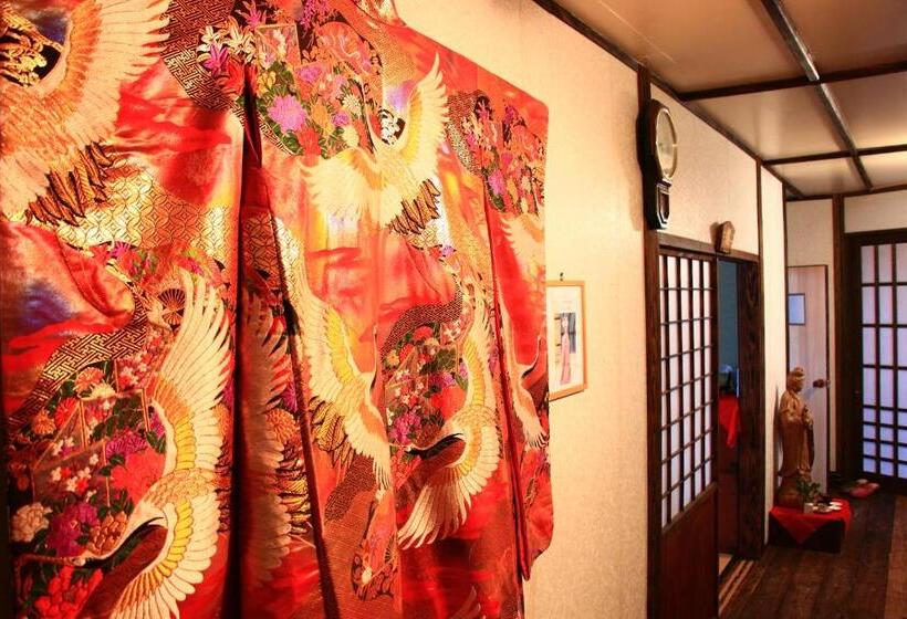 ペンション Kominkanoyado Tarumizu