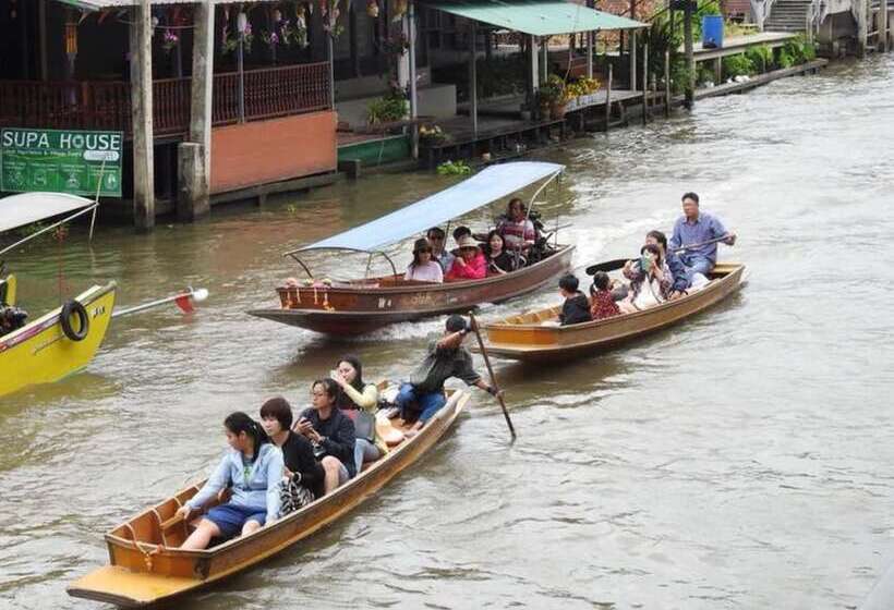 Пансион Maa Damnoen B&b