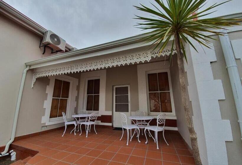 بنسيون Monte Rosa Guesthouse