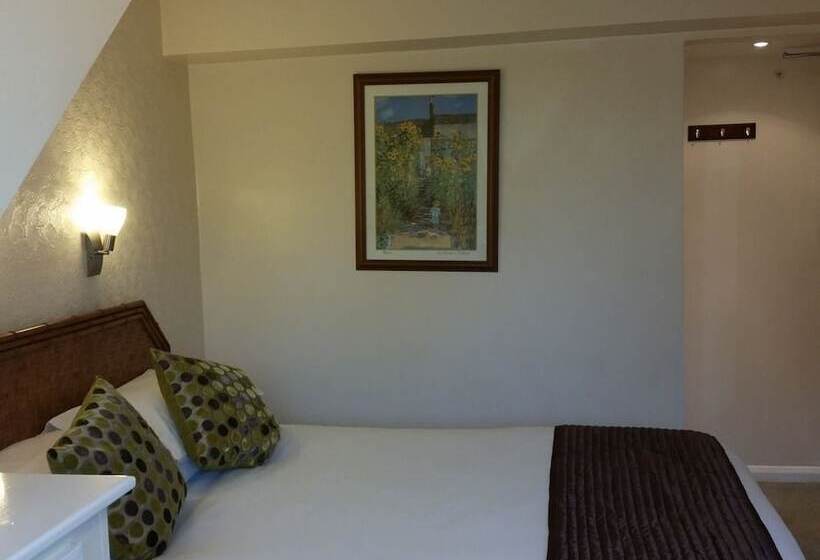 膳宿费 Penryn Guest House