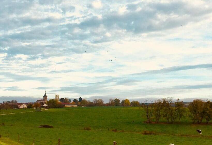 פנסיון Presbytere