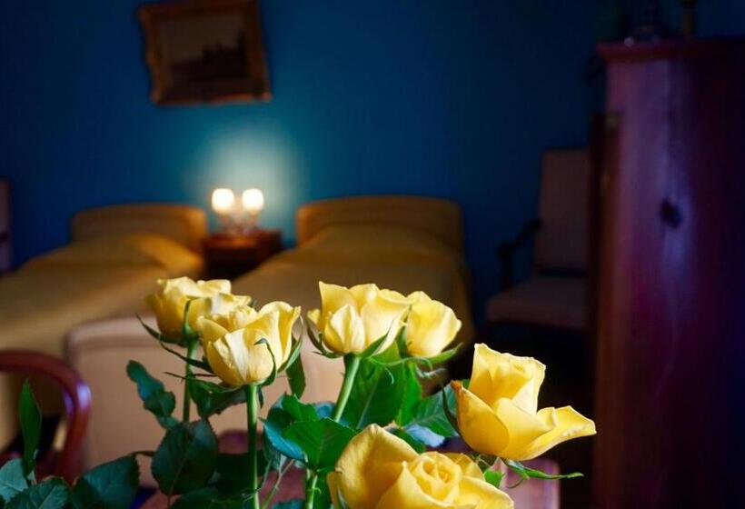 פנסיון Presbytere