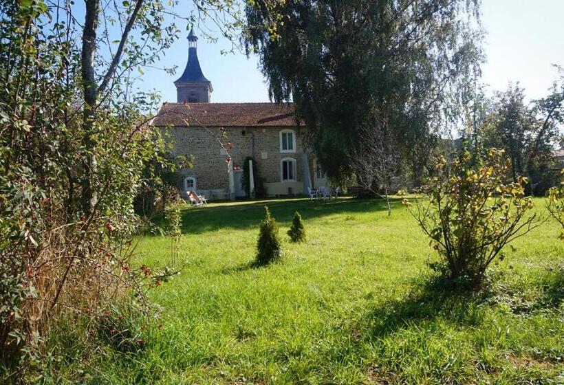 פנסיון Presbytere