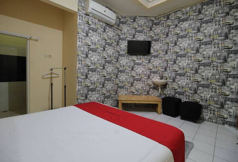 펜션 Reddoorz @ Pondok Kopi