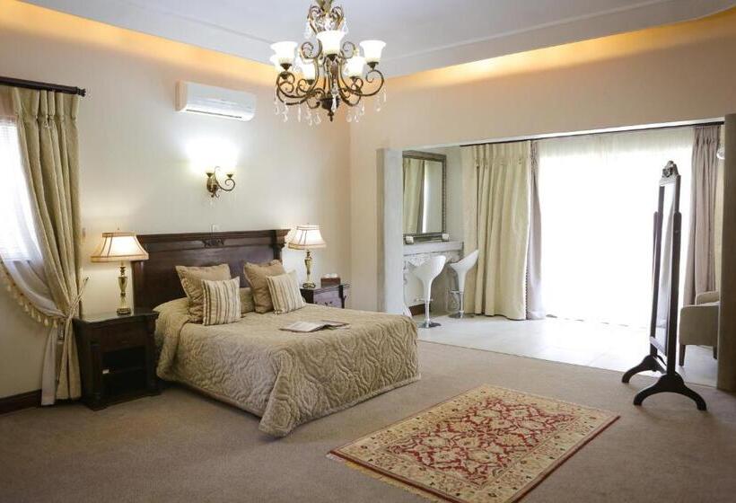 بنسيون Scott S Manor Guesthouse Function And Conference Venue