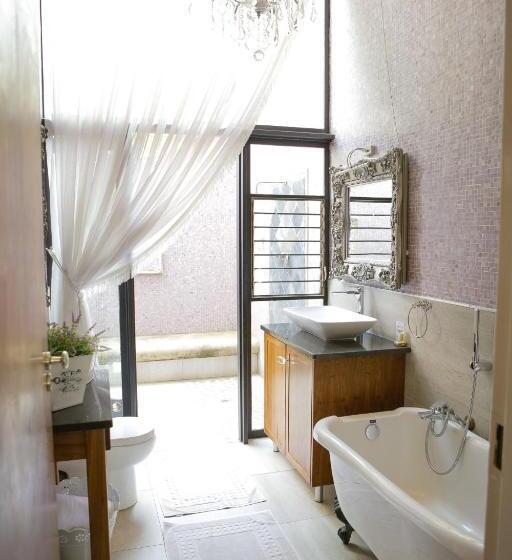 بنسيون Scott S Manor Guesthouse Function And Conference Venue