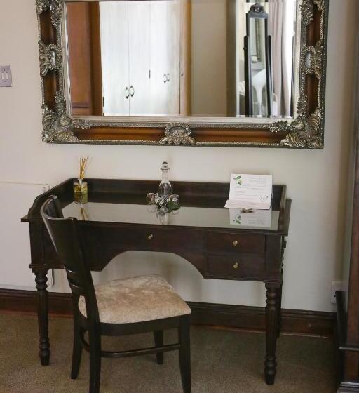 بنسيون Scott S Manor Guesthouse Function And Conference Venue