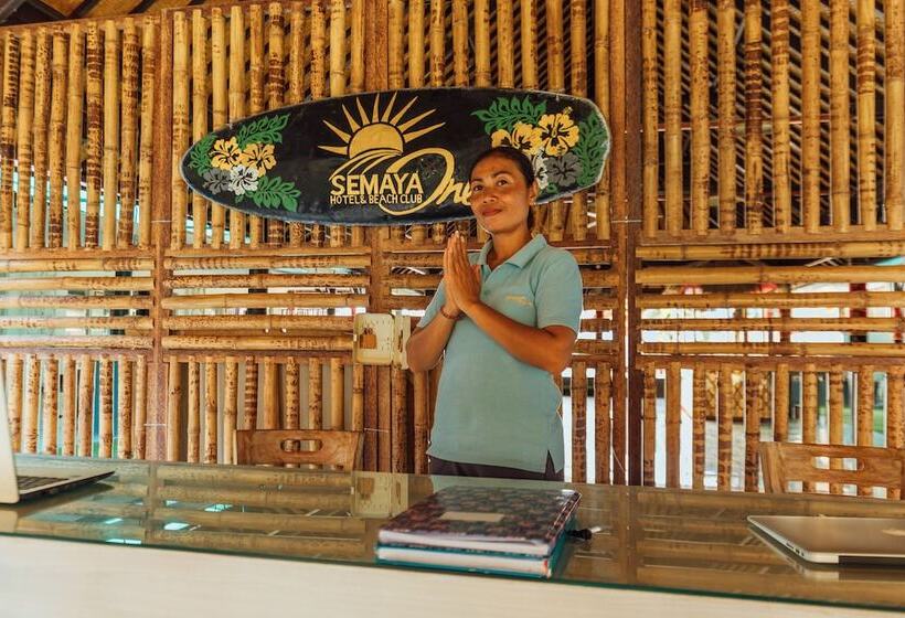 Pensió Semaya One Beach