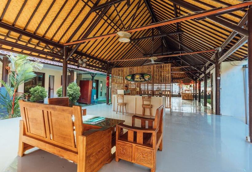 Pensió Semaya One Beach