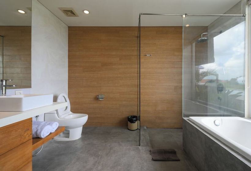 펜션 The Wina Villa Seminyak
