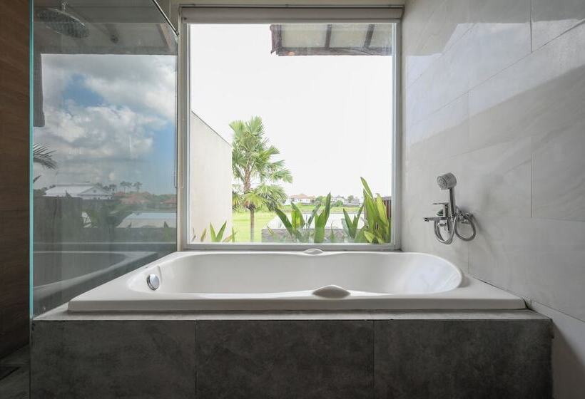 بنسيون The Wina Villa Seminyak