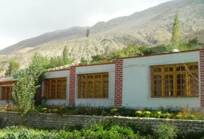 פנסיון Tih Kailash Mansarovar Home Stay & Guest Hs