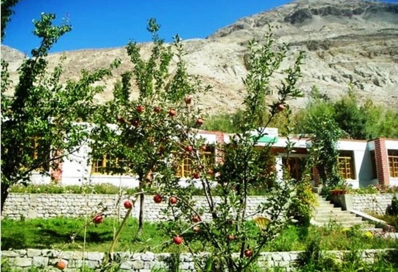 פנסיון Tih Kailash Mansarovar Home Stay & Guest Hs