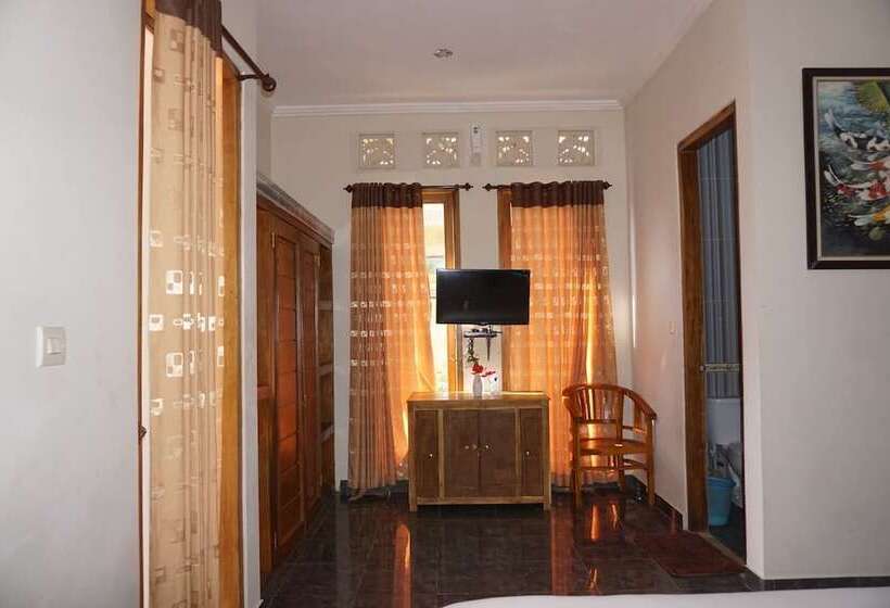 بنسيون Villa Amari