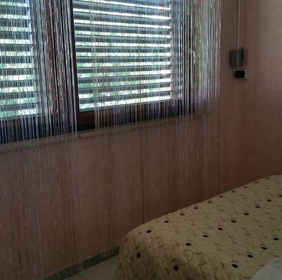 بنسيون Casa Roma B&b