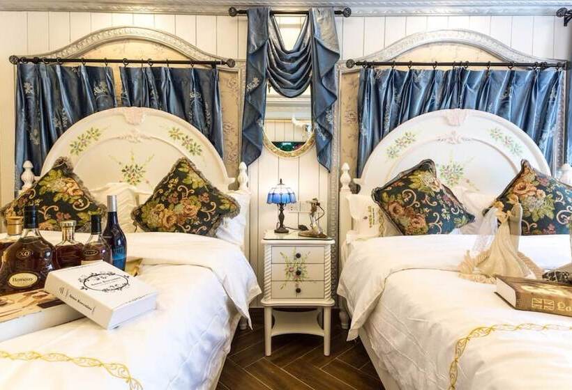 بنسيون Xiamen Feisu Champs Dora