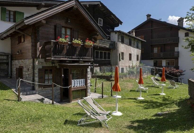 Резиденция Incanto Walser Apartments Ronco