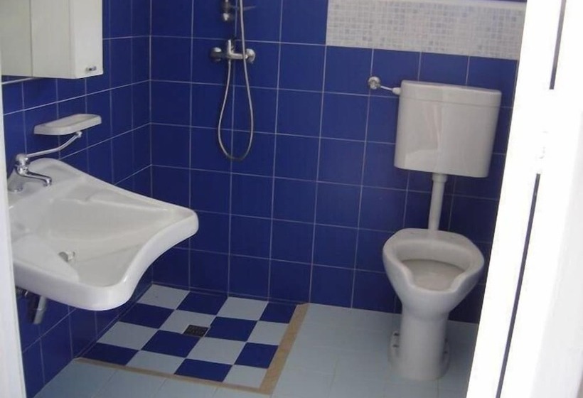 אתר נופש Shadak