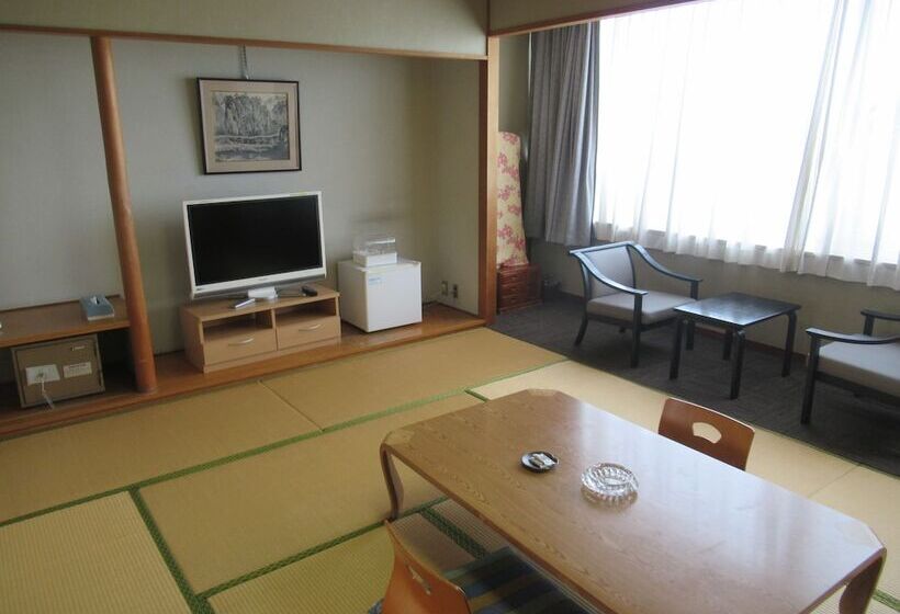 ريوكان Breezbay Resort Yamaga