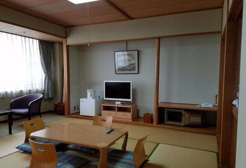 ريوكان Breezbay Resort Yamaga