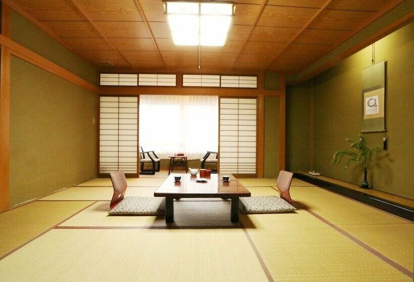 旅館 Hanagokoro Banki