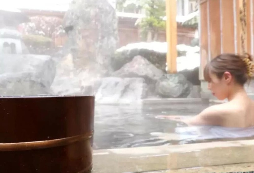 旅館 Hanagokoro Banki