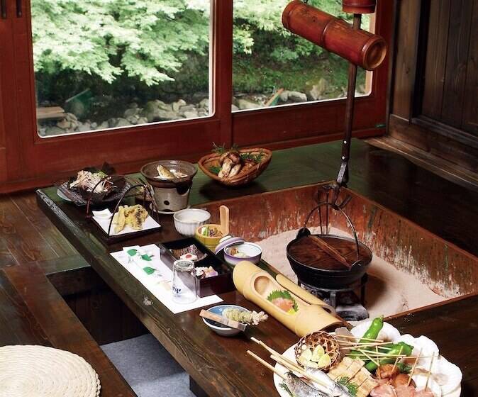 Рёкан Irori Houraku