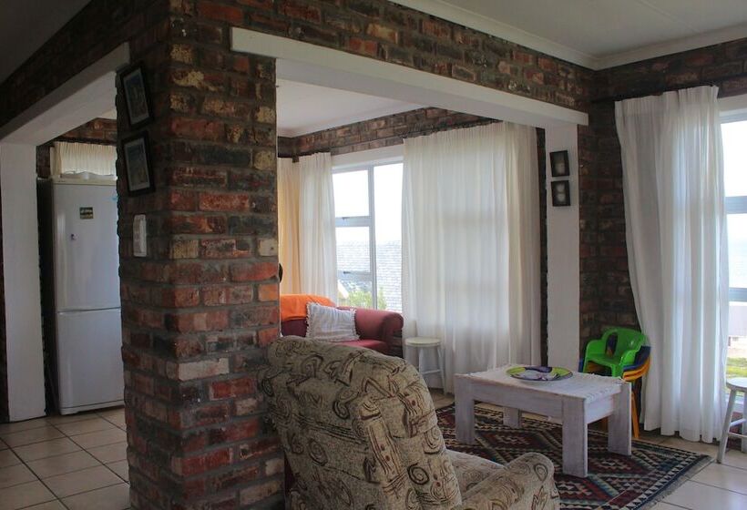 Sandpiper Guest Cottages