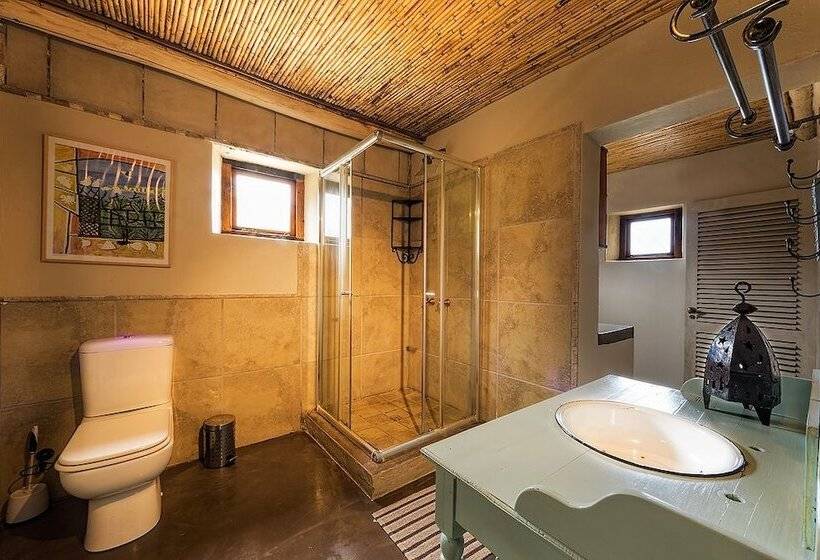 Sandpiper Guest Cottages